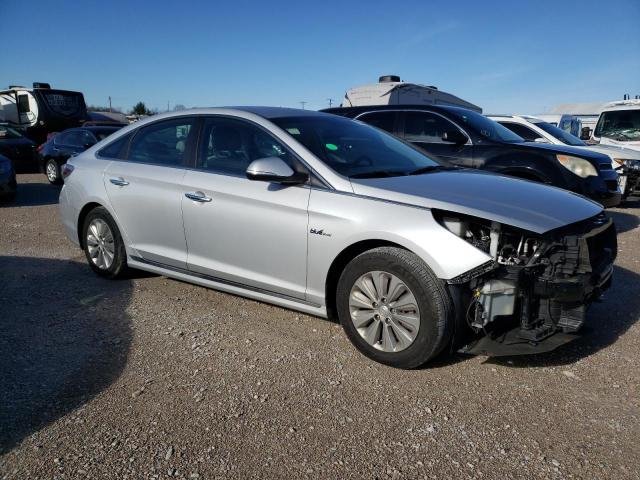 KMHE24L19HA060128 - 2017 HYUNDAI SONATA HYBRID SILVER photo 4