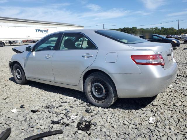 4T1BF3EK2AU031601 - 2010 TOYOTA CAMRY BASE 银色 照片 2