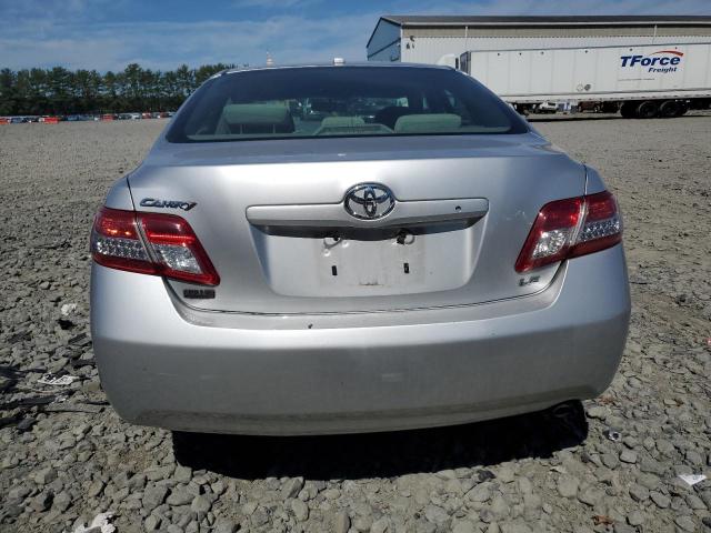 4T1BF3EK2AU031601 - 2010 TOYOTA CAMRY BASE 银色 照片 6