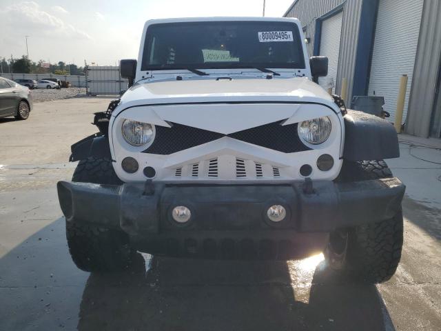 1C4BJWDG1GL301336 - 2016 JEEP WRANGLER U SPORT أبيض صورة 5