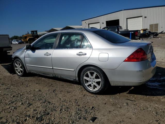 1HGCM56426A003902 - 2006 HONDA ACCORD LX 银色 照片 2