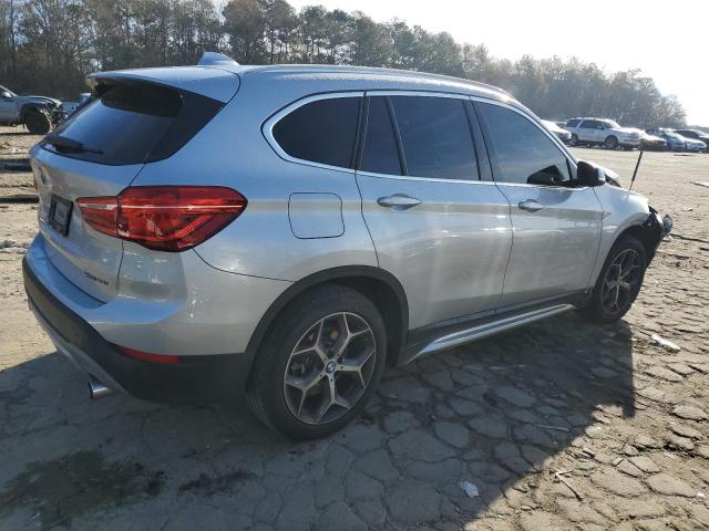 WBXHU7C58K3H46131 - 2019 BMW X1 SDRIVE28I SILVER photo 3