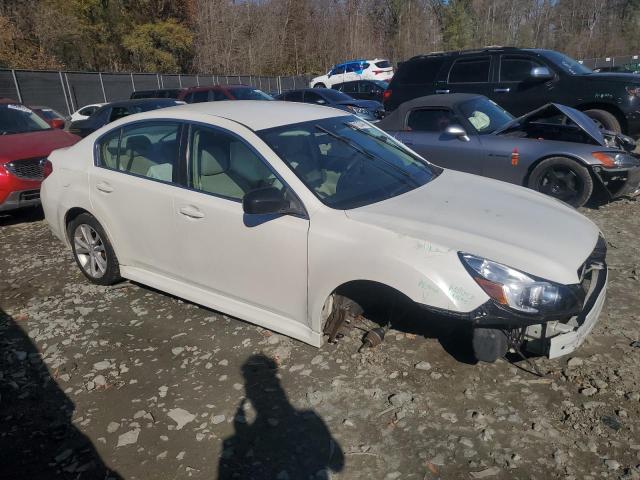 4S3BMBA63E3013908 - 2014 SUBARU LEGACY 2.5I WHITE photo 4