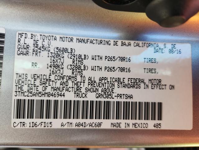 3TMCZ5AN5HM046944 - 2017 TOYOTA TACOMA DOUBLE CAB 银色 照片 12