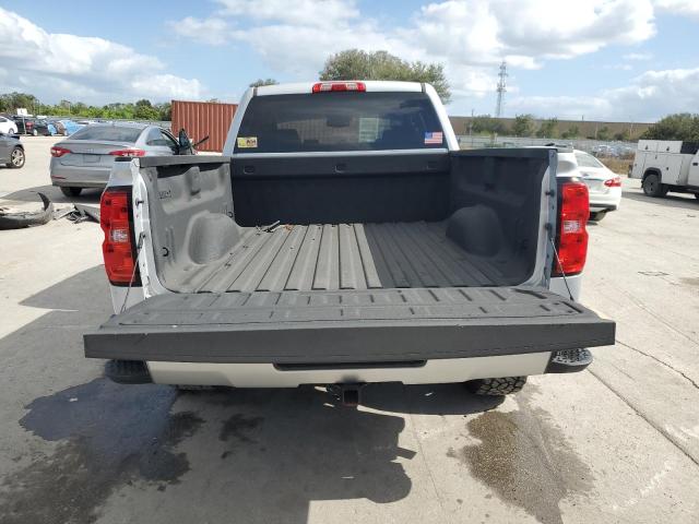 1GCVKREC5JZ322587 - 2018 CHEVROLET SILVERADO K1500 LT SILVER photo 6