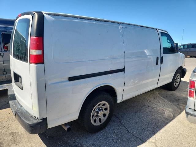 1GCSGAFX3C1200139 - 2012 CHEVROLET EXPRESS G1 WHITE photo 3