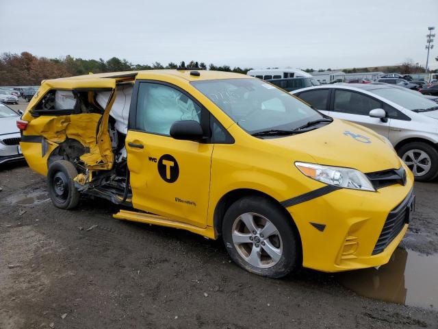 5TDZZ3DC8KS013744 - 2019 TOYOTA SIENNA YELLOW photo 4