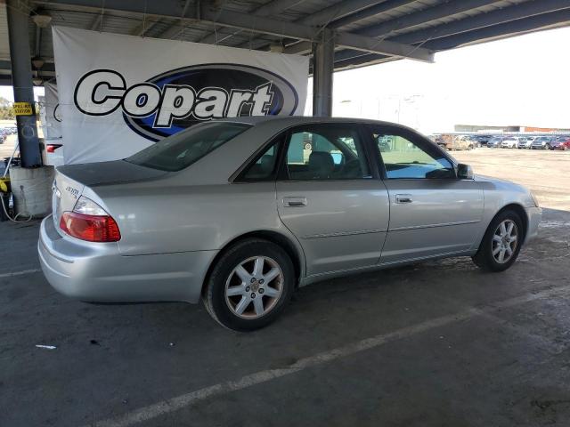 4T1BF28B94U341478 - 2004 TOYOTA AVALON XL ვერცხლისფერი ფოტო 3