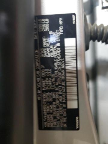 YV440MRR5H2161080 - 2017 VOLVO XC60 T5 DYNAMIC ვერცხლისფერი ფოტო 13