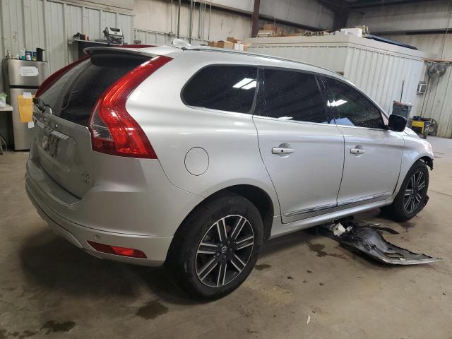YV440MRR5H2161080 - 2017 VOLVO XC60 T5 DYNAMIC ვერცხლისფერი ფოტო 3