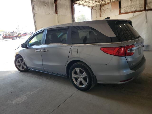 5FNRL6H70JB091034 - 2018 HONDA ODYSSEY EXL Silber Foto 2