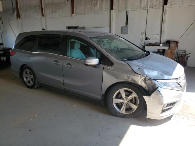 5FNRL6H70JB091034 - 2018 HONDA ODYSSEY EXL Silber Foto 4