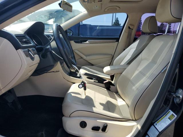 1VWBT7A36HC080087 - 2017 VOLKSWAGEN PASSAT SE BLACK photo 7