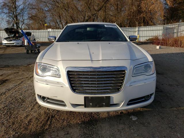 2C3CCACG8CH307195 - 2012 CHRYSLER 300 LIMITED WHITE photo 5