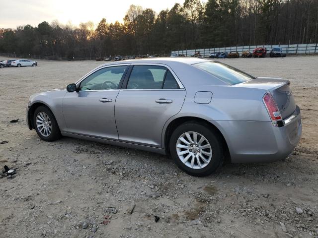 2C3CCAAG8EH228941 - 2014 CHRYSLER 300 SILVER photo 2