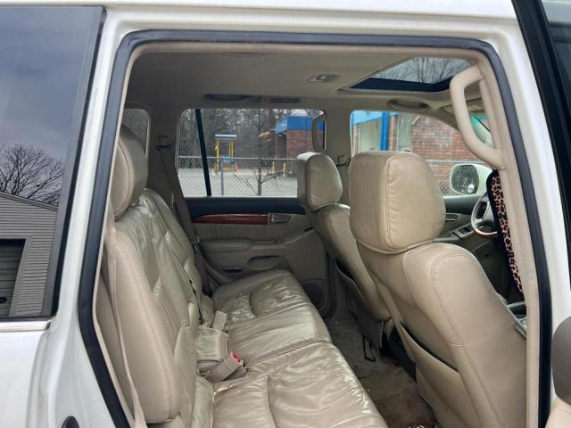 JTJBT20X470126054 - 2007 LEXUS GX 470 WHITE photo 10