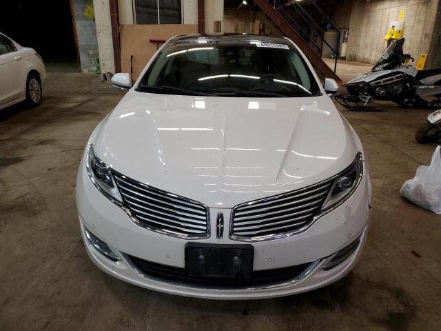 3LN6L2LU8ER828263 - 2014 LINCOLN MKZ HYBRID WHITE photo 5