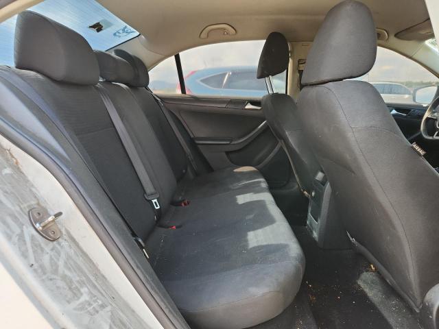 3VW2K7AJ1FM219782 - 2015 VOLKSWAGEN JETTA BASE WHITE photo 10