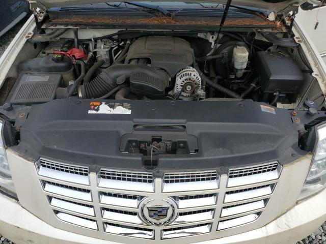 1GYS4HEF8BR262799 - 2011 CADILLAC ESCALADE ESV LUXURY Weiß Foto 12