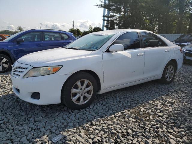 2011 TOYOTA CAMRY BASE, 