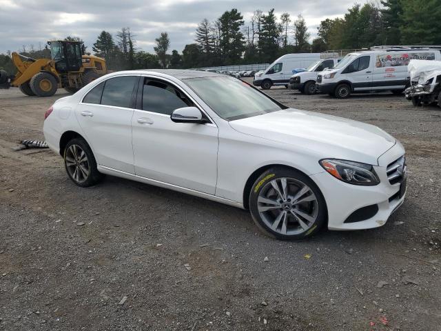 WDDWF4KB6JR342957 - 2018 MERCEDES-BENZ C 300 4MATIC WHITE photo 4