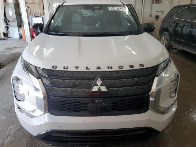 JA4J4UA85PZ050302 - 2023 MITSUBISHI OUTLANDER SE WHITE photo 5