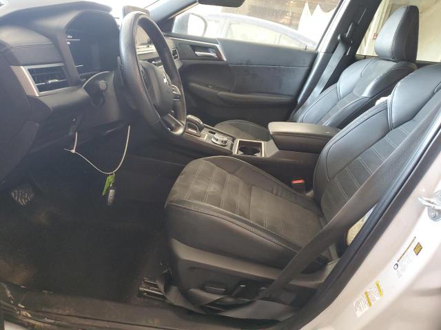 JA4J4UA85PZ050302 - 2023 MITSUBISHI OUTLANDER SE WHITE photo 7