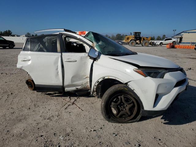 JTMZFREV6JJ186928 - 2018 TOYOTA RAV4 LE WHITE photo 4