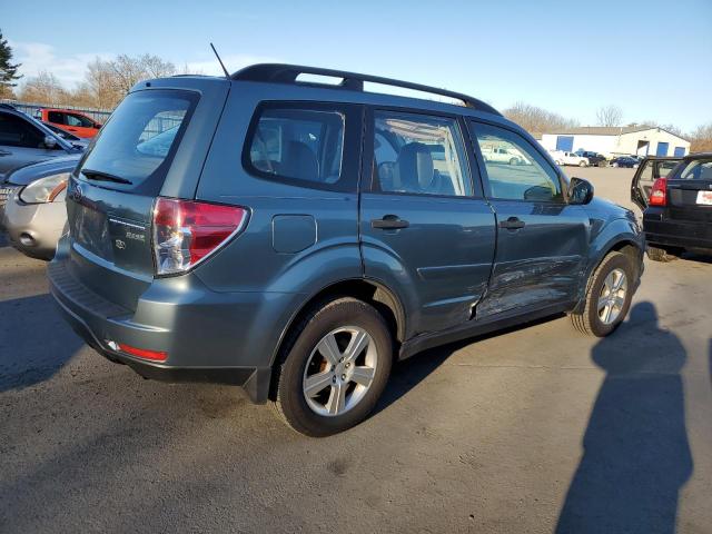 JF2SHABC7DH402332 - 2013 SUBARU FORESTER 2.5X TEAL photo 3