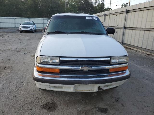 1GNCS13W1X2162495 - 1999 CHEVROLET BLAZER WHITE photo 5