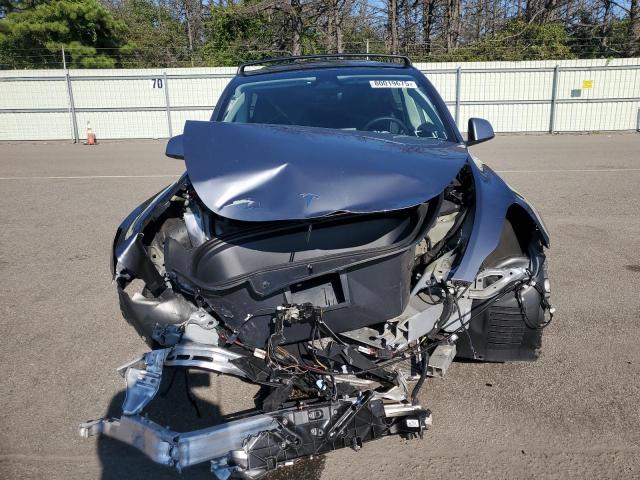 7SAYGDEE5SF288468 - 2025 TESLA MODEL Y GRAY photo 5
