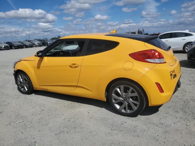 KMHTC6AD7HU308324 - 2017 HYUNDAI VELOSTER YELLOW photo 2