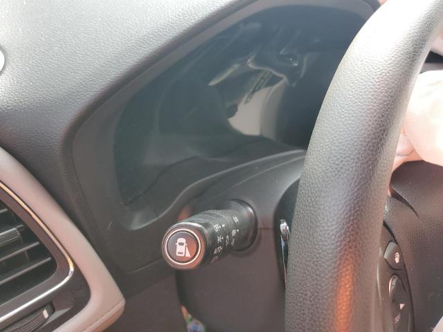 3CZRU6H58JM709895 - 2018 HONDA HR-V EX WHITE photo 9