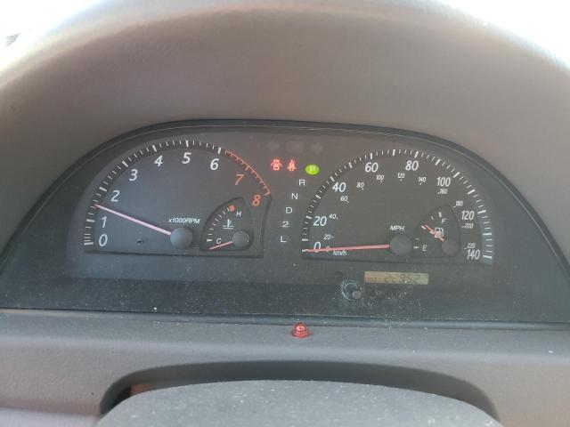 4T1BE32K94U897582 - 2004 TOYOTA CAMRY LE ვერცხლისფერი ფოტო 9