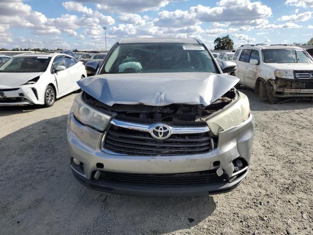 5TDKKRFH5GS134451 - 2016 TOYOTA HIGHLANDER XLE Күміс фото 5