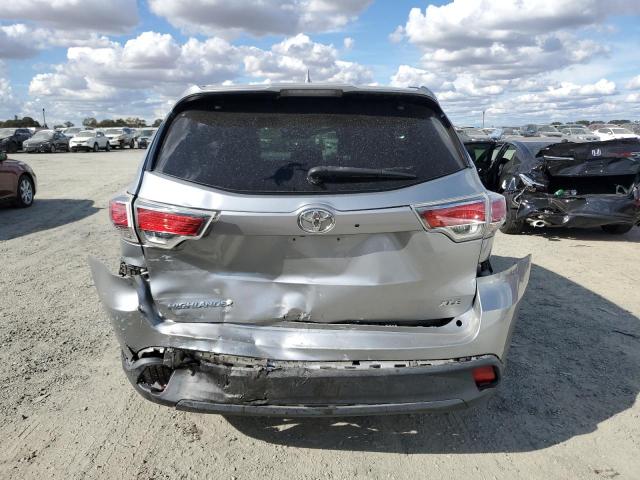 5TDKKRFH5GS134451 - 2016 TOYOTA HIGHLANDER XLE Күміс фото 6