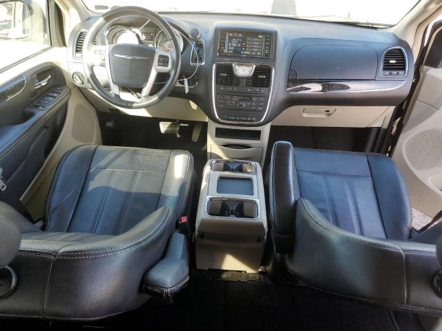 2C4RC1BG7GR185677 - 2016 CHRYSLER TOWN & COU TOURING GOLD photo 8