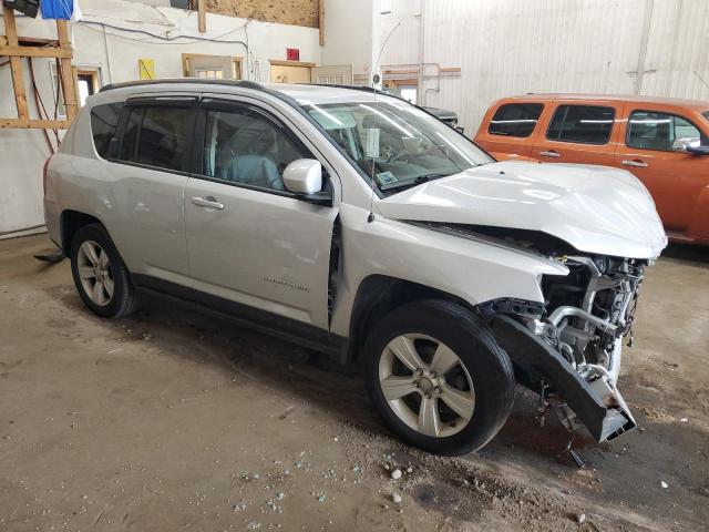 1C4NJCEB1ED559653 - 2014 JEEP COMPASS LATITUDE ვერცხლისფერი ფოტო 4