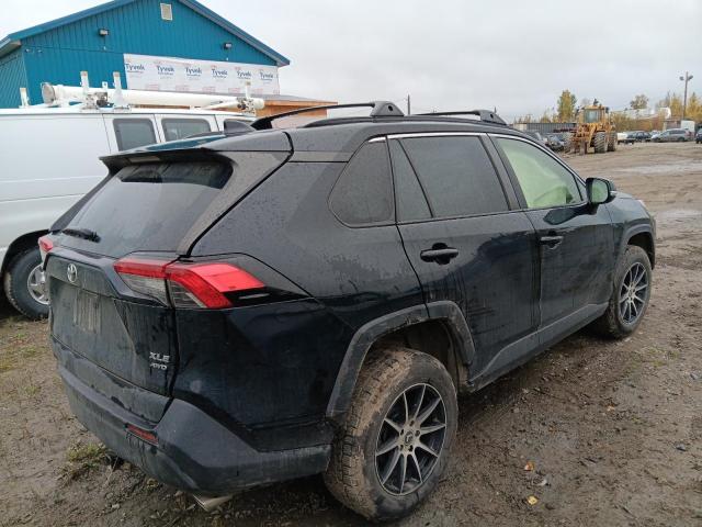 JTMP1RFV4KJ002401 - 2019 TOYOTA RAV4 XLE BLACK photo 3