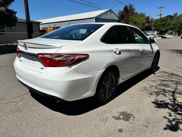 4T1BF1FK4FU091468 - 2015 TOYOTA CAMRY LE 白色 照片 4