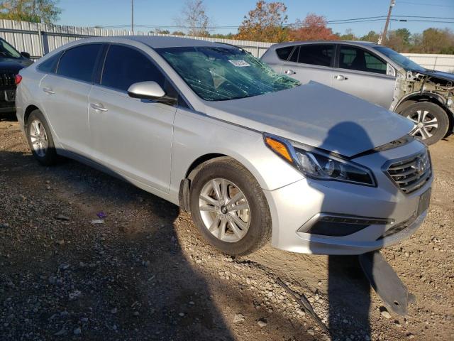 5NPE24AF5FH061172 - 2015 HYUNDAI SONATA SE SILVER photo 4