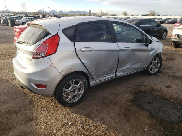 3FADP4EJ5GM141214 - 2016 FORD FIESTA SE SILVER photo 3