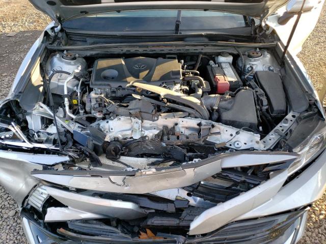 4T1L11BK7LU008605 - 2020 TOYOTA CAMRY LE SILVER photo 11