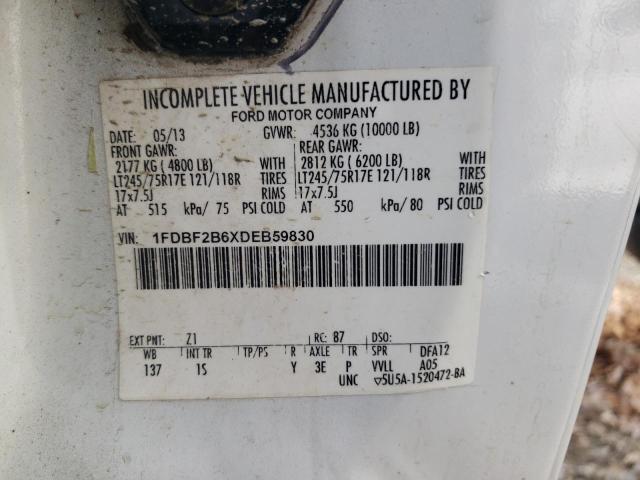 1FDBF2B6XDEB59830 - 2013 FORD F250 SUPER DUTY WHITE photo 13