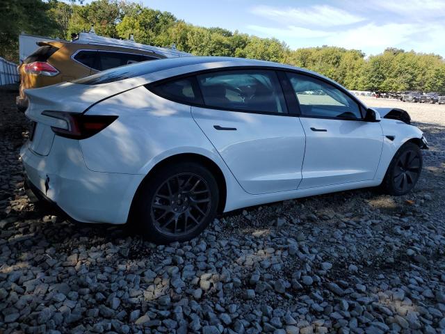 5YJ3E1EAXRF740109 - 2024 TESLA MODEL 3 WHITE photo 3