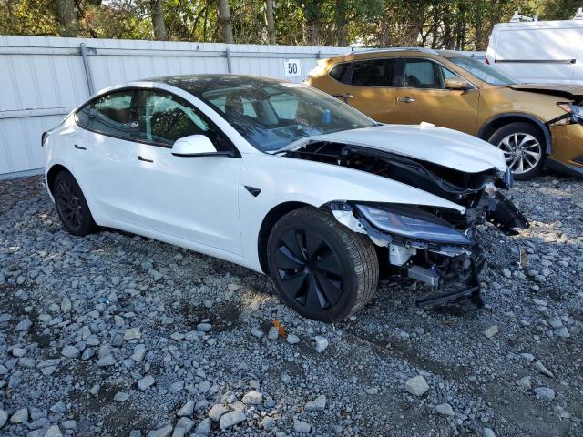 5YJ3E1EAXRF740109 - 2024 TESLA MODEL 3 WHITE photo 4