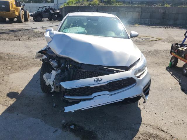 3KPF24AD8KE099321 - 2019 KIA FORTE FE 银色 照片 5