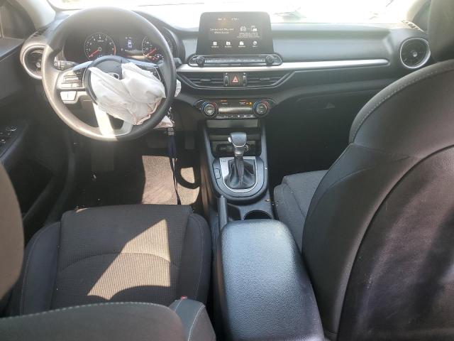 3KPF24AD8KE099321 - 2019 KIA FORTE FE 银色 照片 8