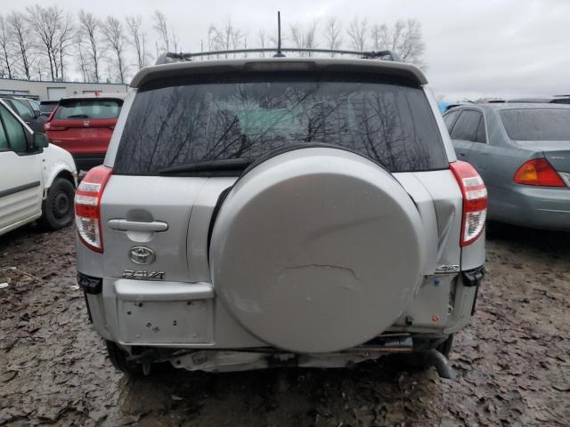 2T3JF4DVXBW147439 - 2011 TOYOTA RAV4 SILVER photo 6