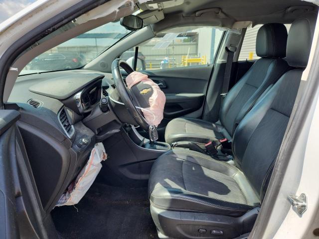 KL7CJLSB8JB676760 - 2018 CHEVROLET TRAX 1LT Weiß Foto 7